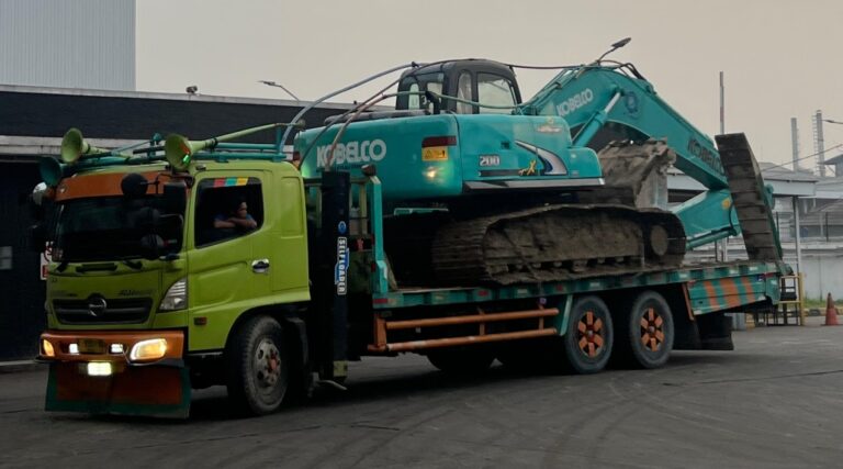 exca kobelco
